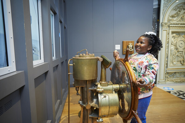 Child steering Titanic Ship