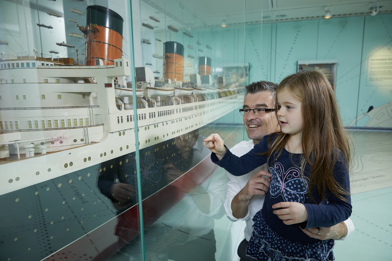 Model of Queen Mary ship